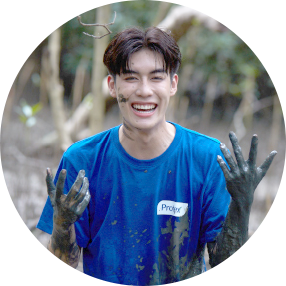 ได้ไปย่ำลงดิน ถึงจะเลอะแต่ก็สนุก