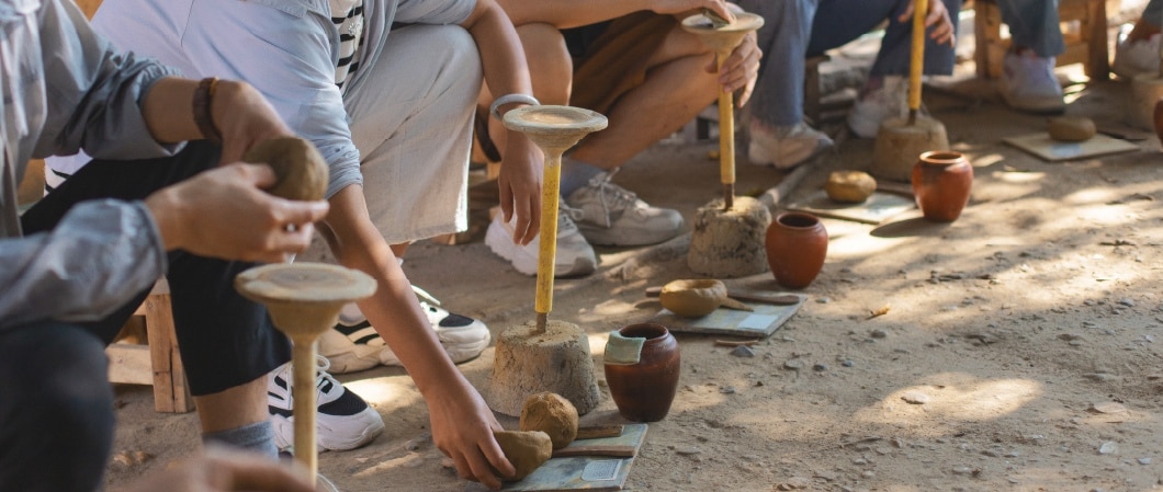 ปั้นหม้อแบบโบราณ 